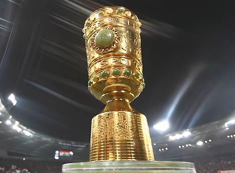 dfb_pokal_podest468x345.jpg